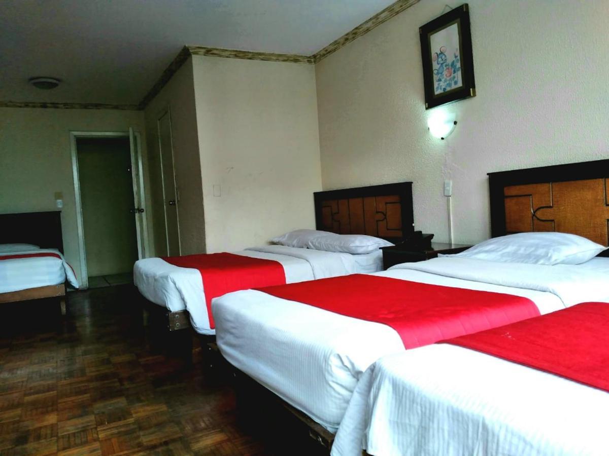 Hotel Imperial อัมบาโต ภายนอก รูปภาพ