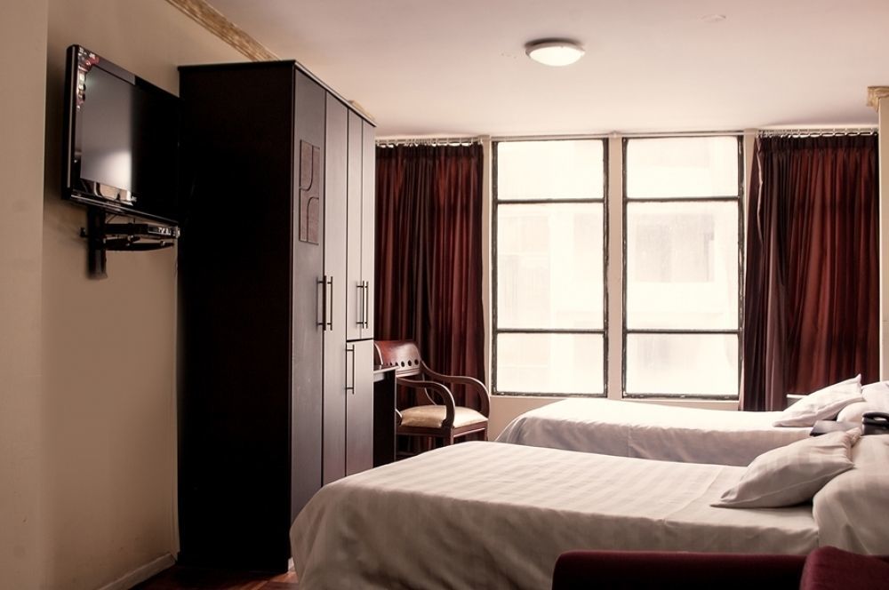 Hotel Imperial อัมบาโต ภายนอก รูปภาพ